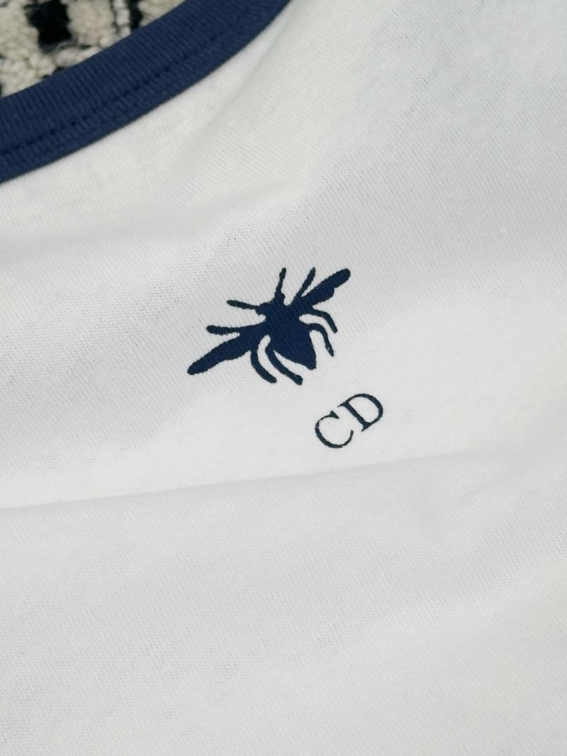 Unclassified Brand T-Shirts